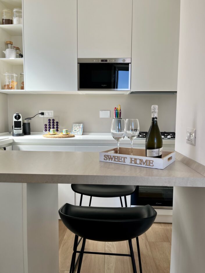 Boutique Holiday Apartment Rome Center Kitchen