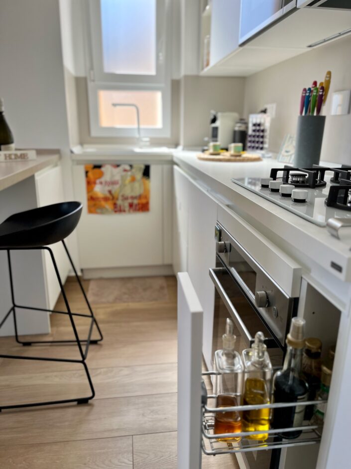 Boutique Holiday Apartment Rome Center Kitchen