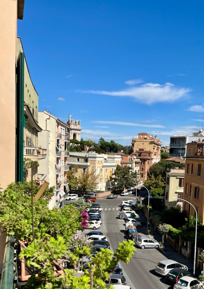 Boutique Holiday Apartment Rome Center Balcony